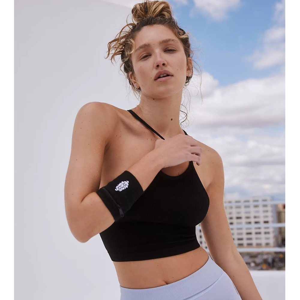 FREE PEOPLE | NWOT Happiness Runs Crop Tank in Black - Picture 3 of 6